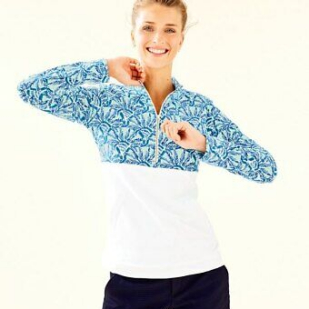 LILLY PULITZER UPF 50 + ASHER POPOVER LONG SLEEVE TOP WHISPER BLUE (Sz S)